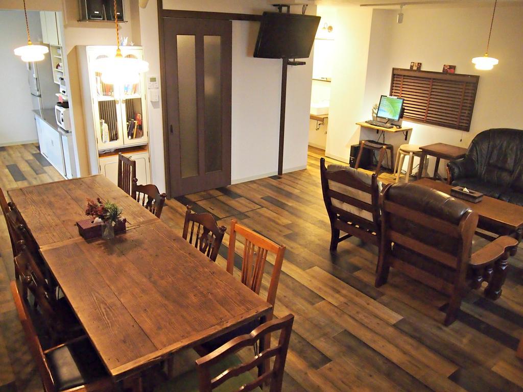 J-Hoppers Hiroshima Guesthouse Luaran gambar