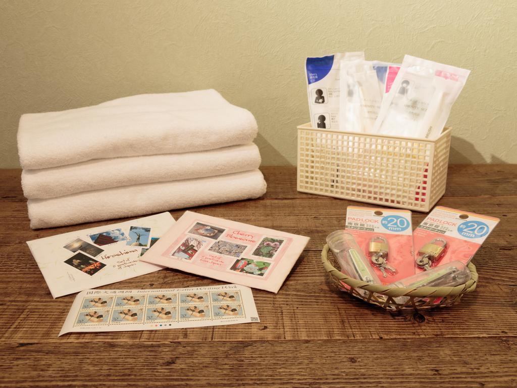 J-Hoppers Hiroshima Guesthouse Luaran gambar