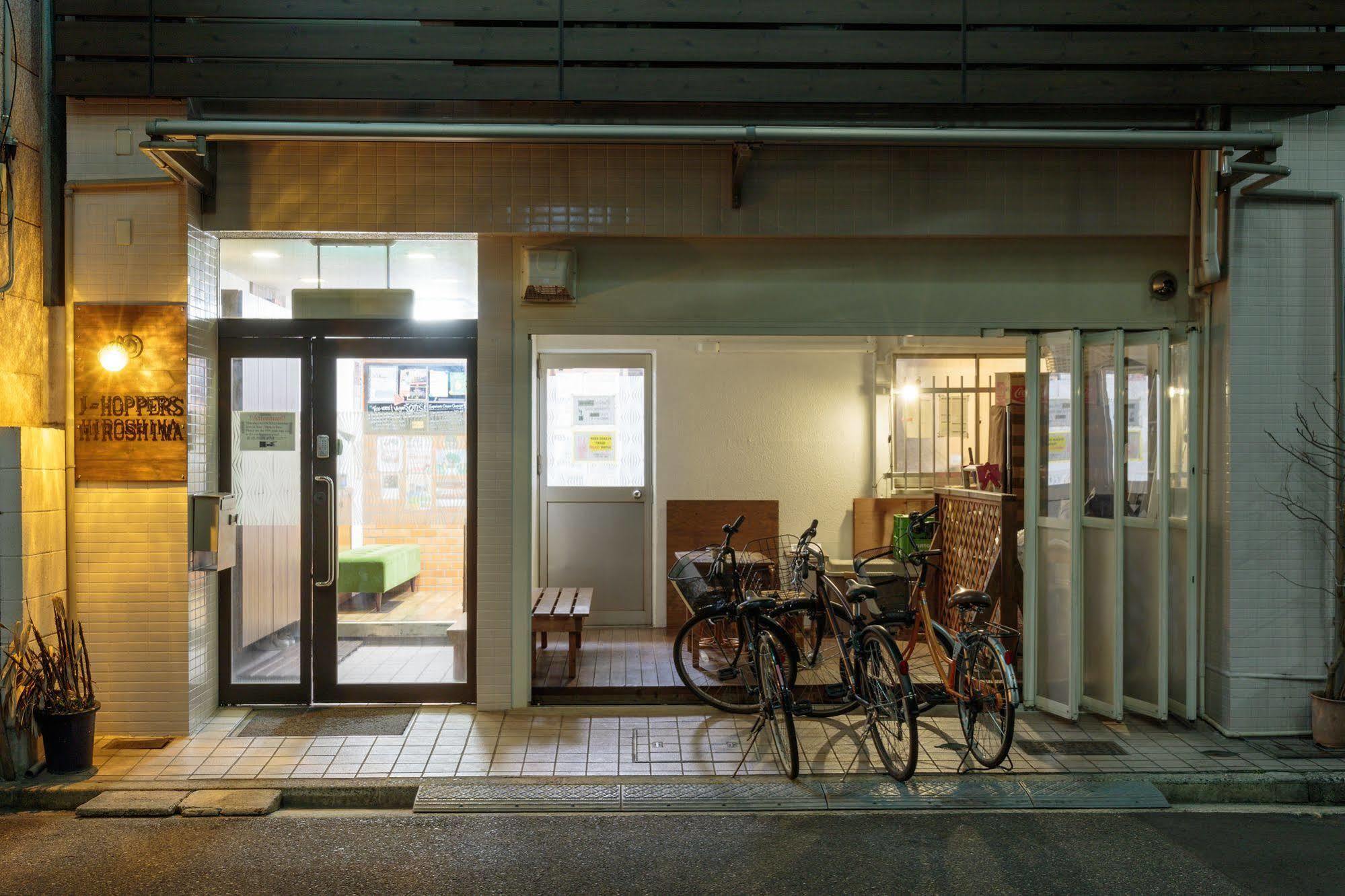 J-Hoppers Hiroshima Guesthouse Luaran gambar
