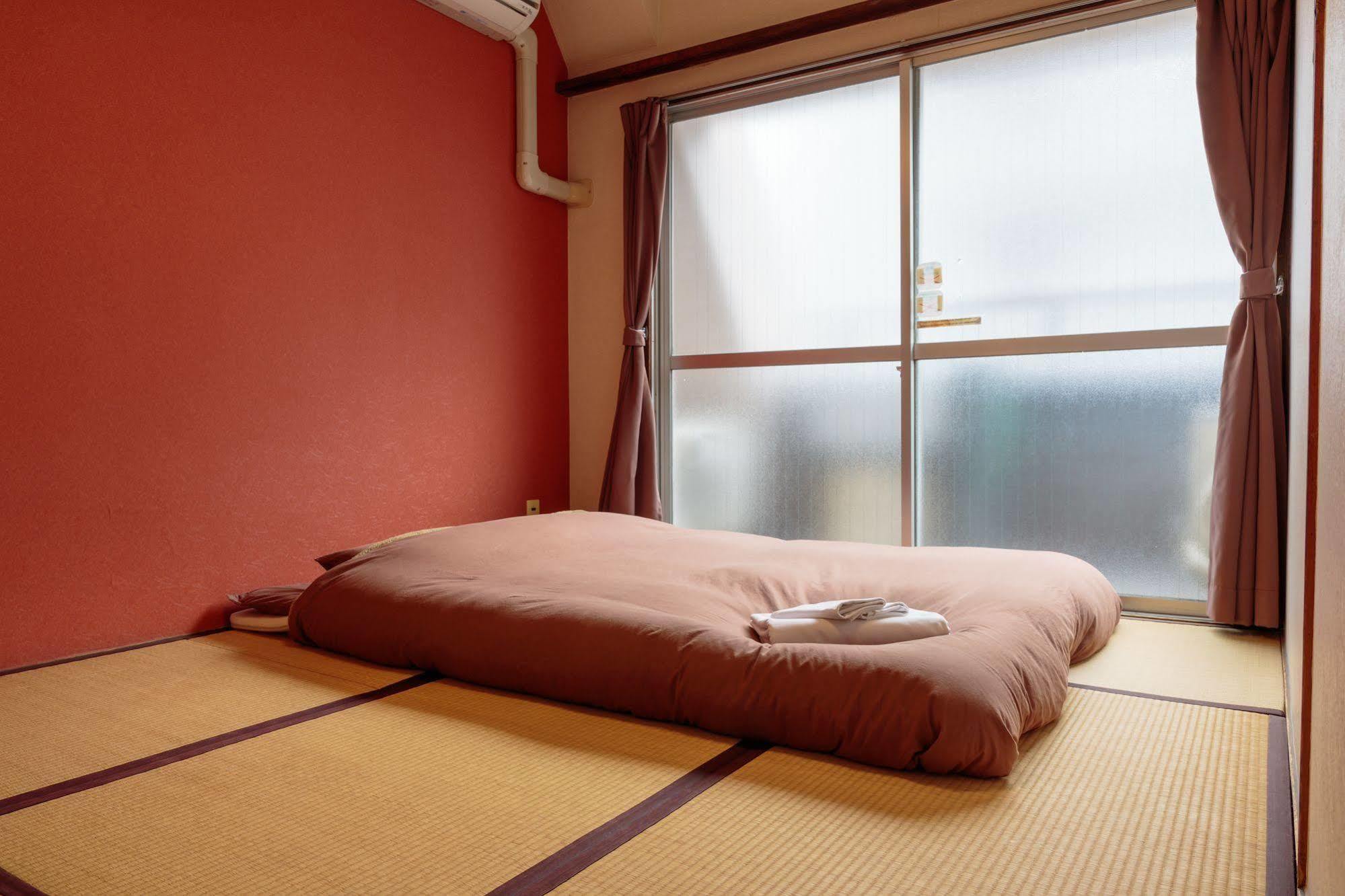 J-Hoppers Hiroshima Guesthouse Luaran gambar