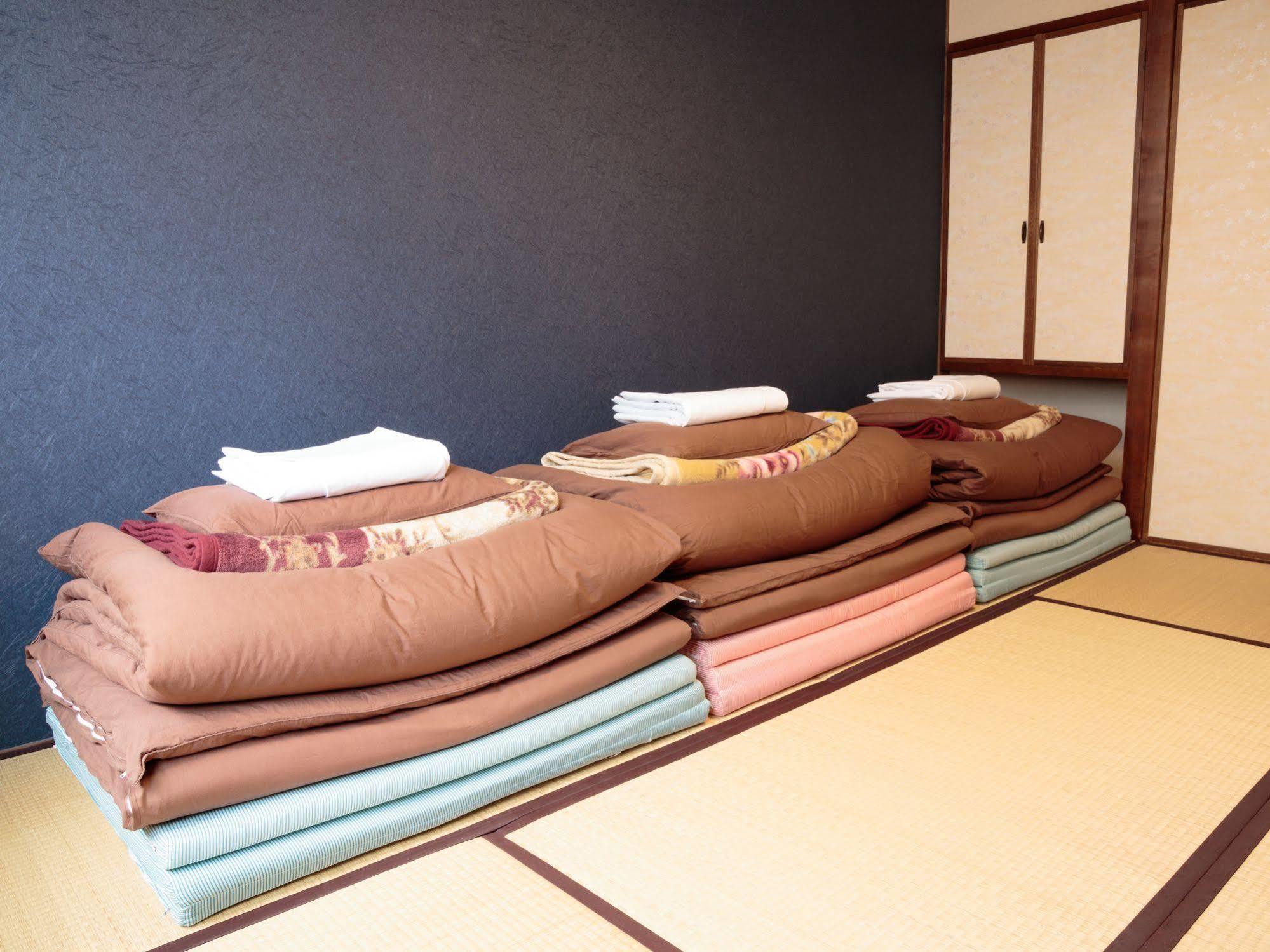 J-Hoppers Hiroshima Guesthouse Luaran gambar