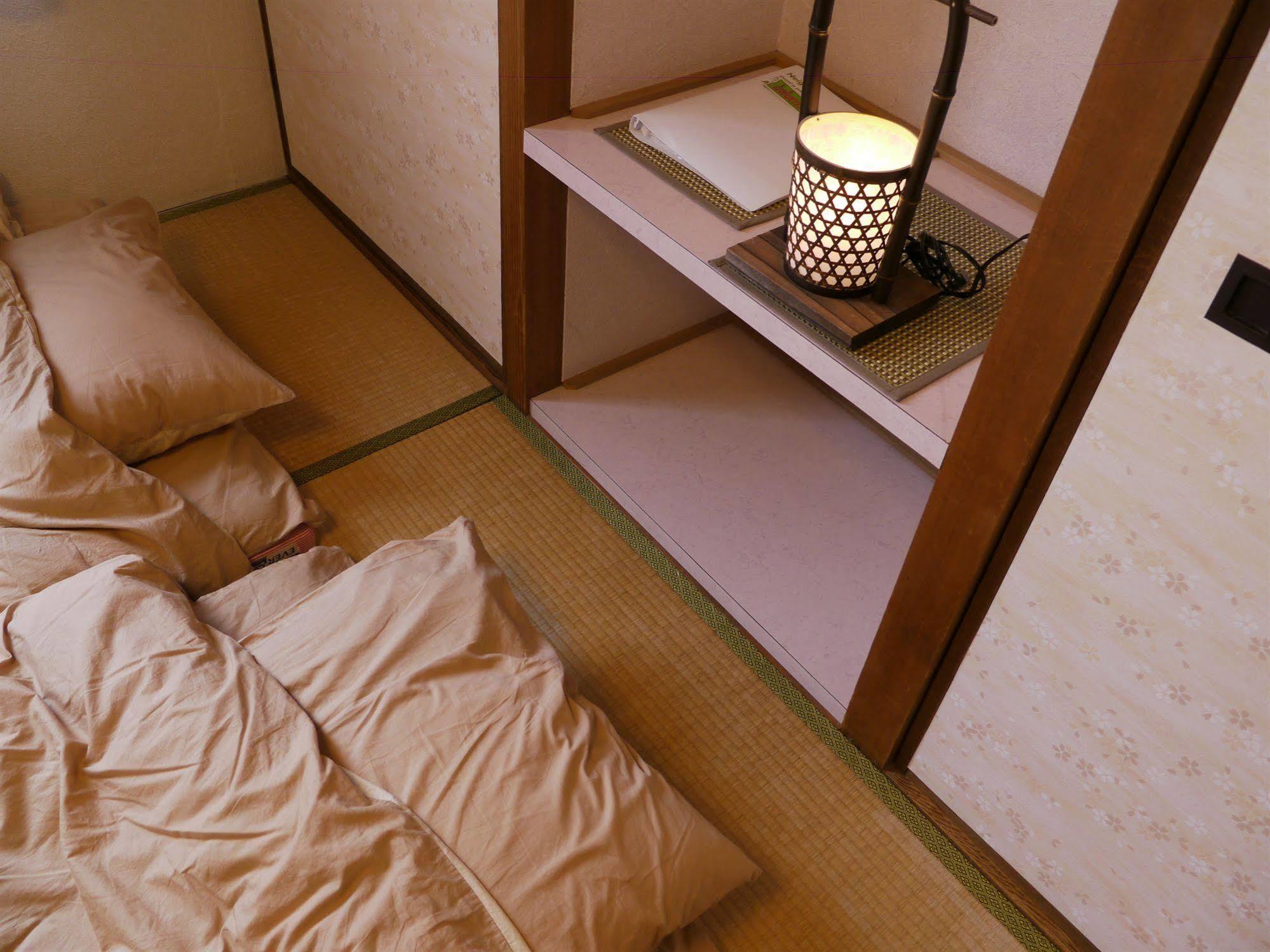 J-Hoppers Hiroshima Guesthouse Luaran gambar